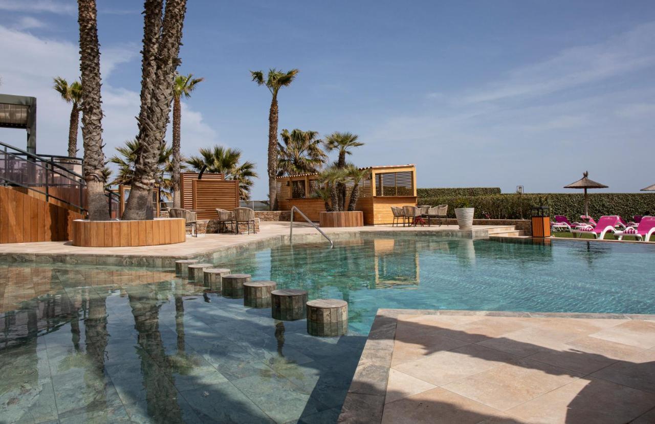 Grand Hotel Les Flamants Roses Thalasso & Spa Кане Екстериор снимка