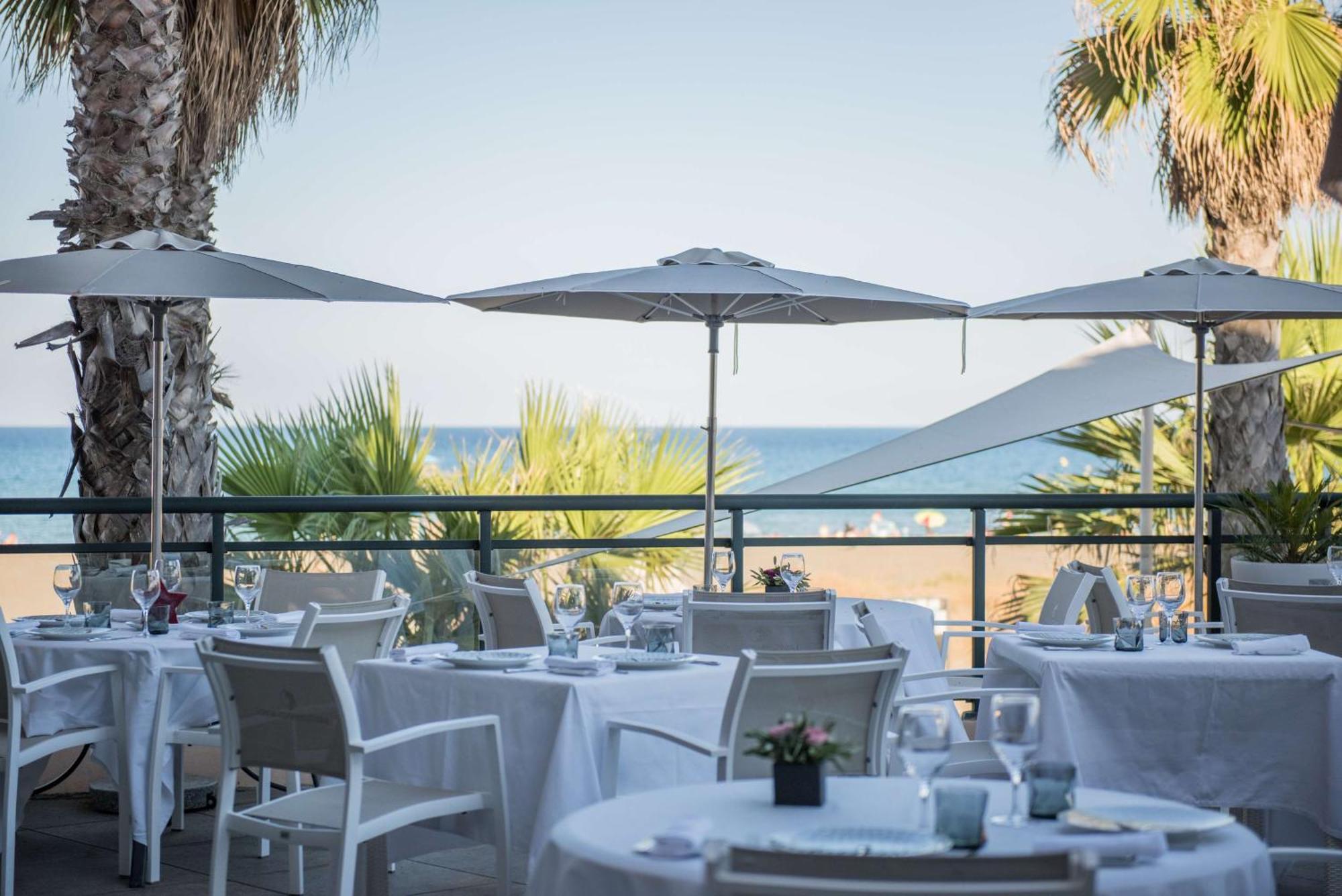 Grand Hotel Les Flamants Roses Thalasso & Spa Кане Екстериор снимка
