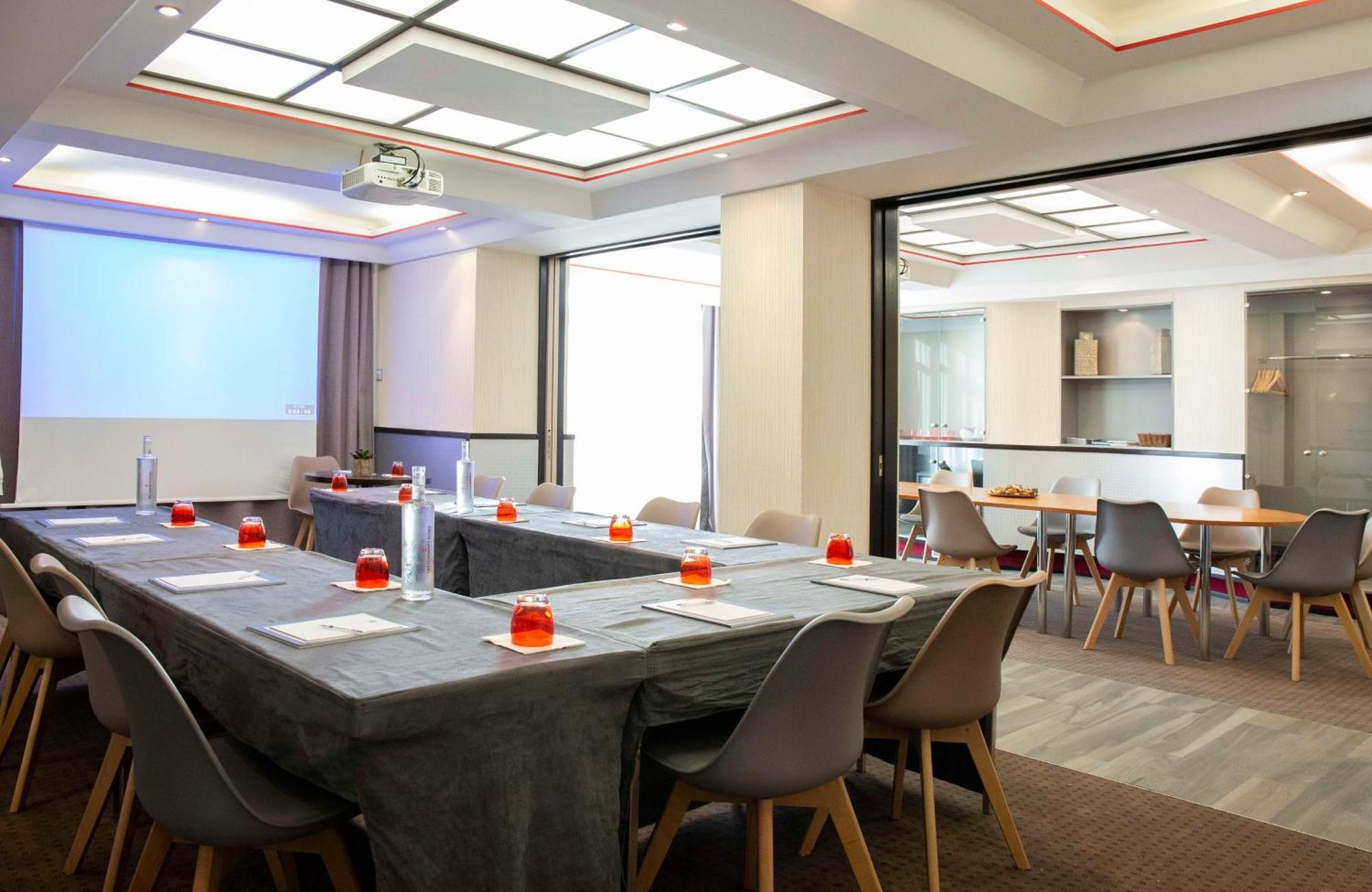 Grand Hotel Les Flamants Roses Thalasso & Spa Кане Екстериор снимка