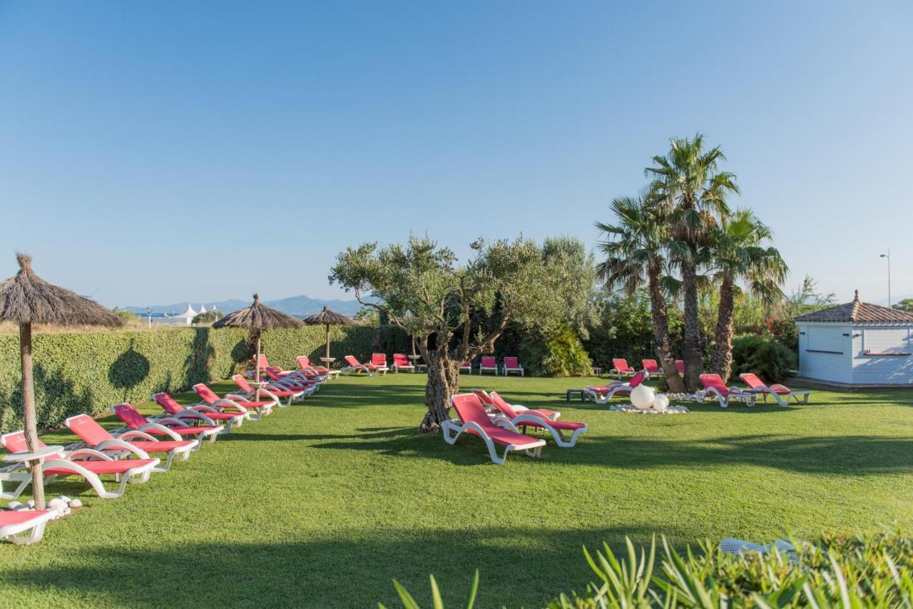 Grand Hotel Les Flamants Roses Thalasso & Spa Кане Екстериор снимка
